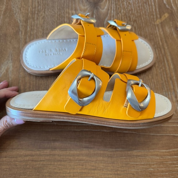 NWOT bright mustard yellow rag & bone sandals 8M - Picture 4 of 10